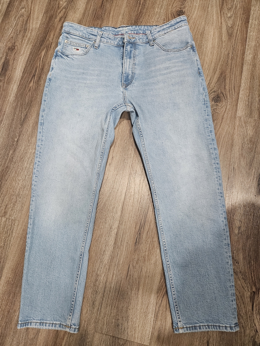 Tommy Hilfiger Light Wash Men's Jeans